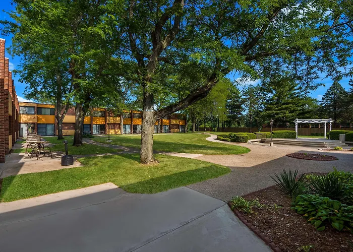 Hotel Western Prairie & Conference Center Galesburg