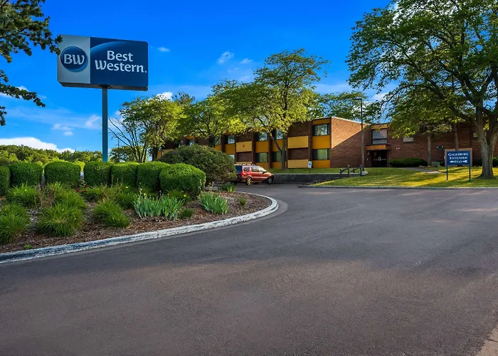 Western Prairie & Conference Center 3*