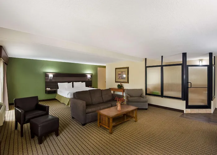 Hotel Western Prairie & Conference Center Galesburg