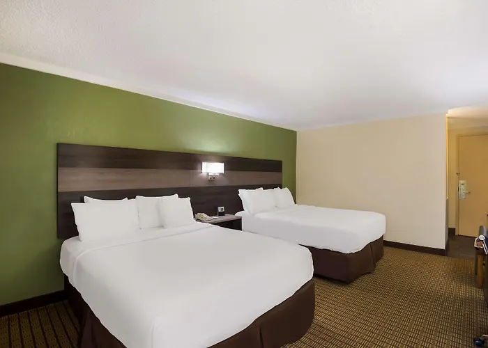 Hotel Western Prairie & Conference Center Galesburg