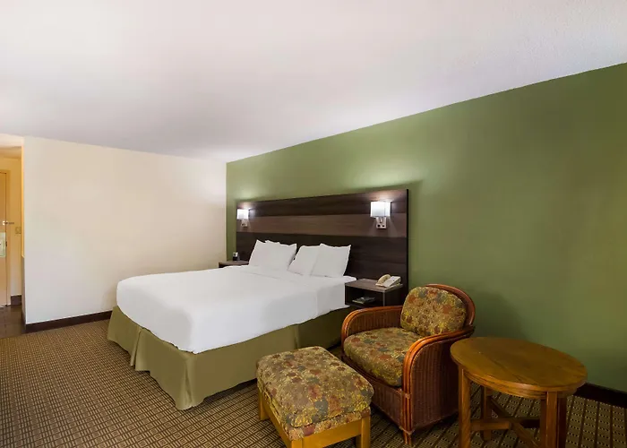 Hotel Western Prairie & Conference Center Galesburg
