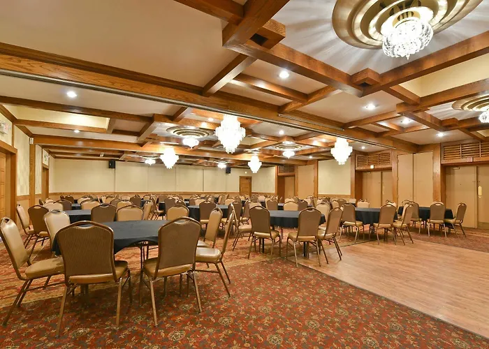 Western Prairie & Conference Center Galesburg